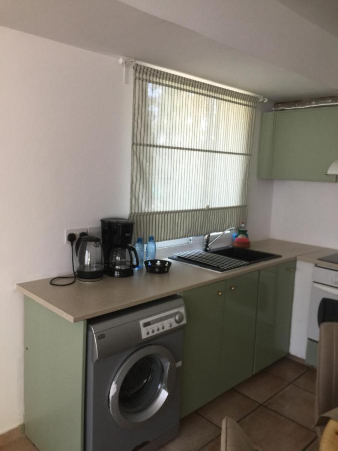 Vangelios Apartments بافوس المظهر الخارجي الصورة